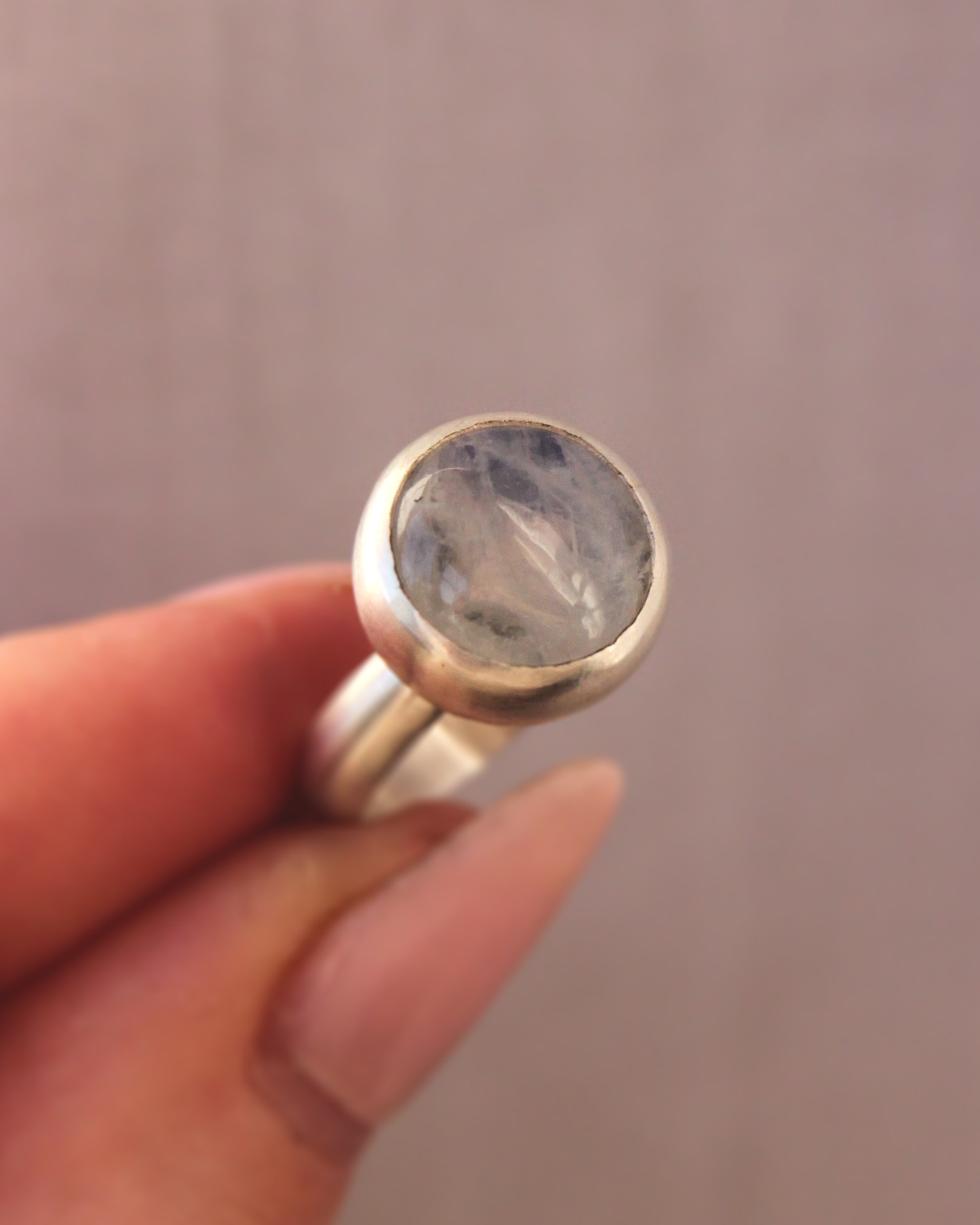 Moon Egg Ring ~ Round