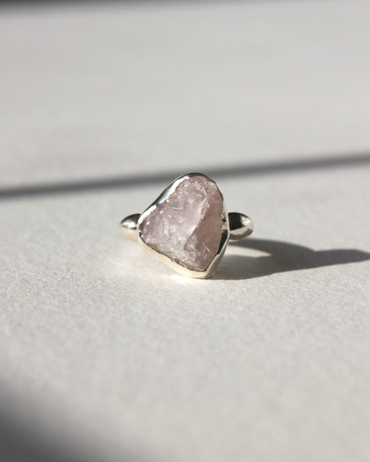 Lumina Ring- Rose Quartz